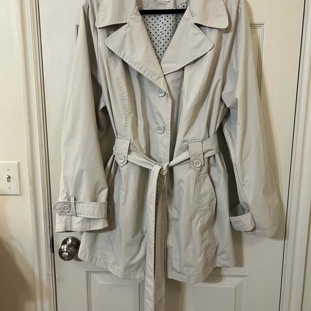 White Stag Light Gray Trench Coat